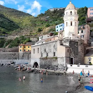 Angilina's Vernazza