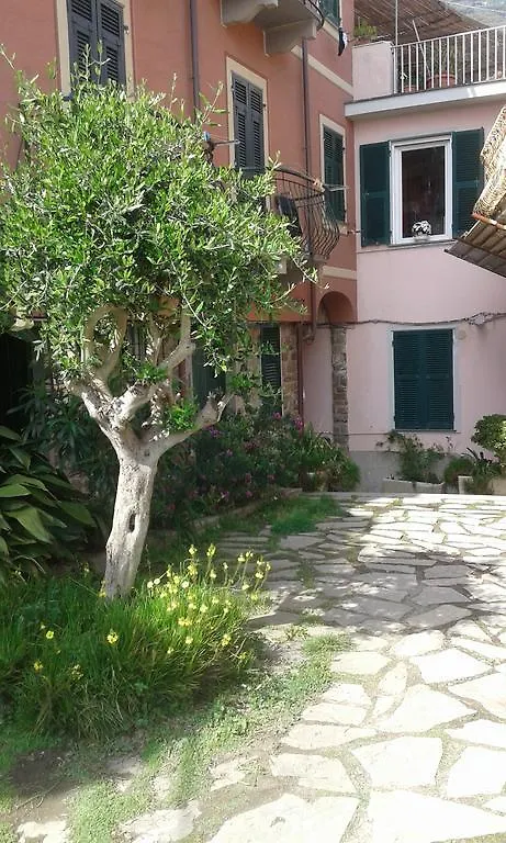 La Scala Vernazza Cinqueterre 0*,